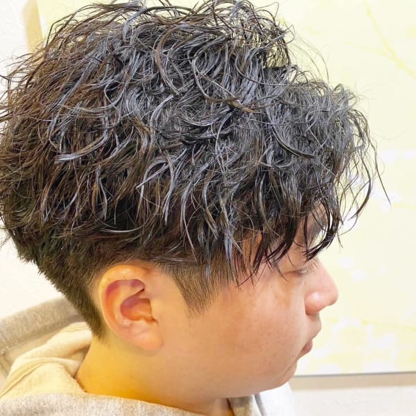 ツイスト・スパイラル・ツイストスパイラルでトレンド感たっぷりの抜け感スタイルに☆朝の支度も時短♪|hair salon Wish