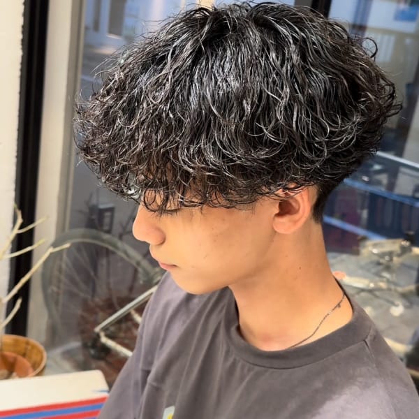 自宅でも簡単にセットできる◎ON・OFFで使い分けられる再現性の高いパーマをご提案。|Sunny side up