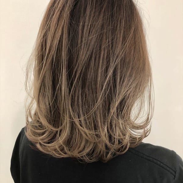 デザインカラーが得意なサロン|Memory by Infinity