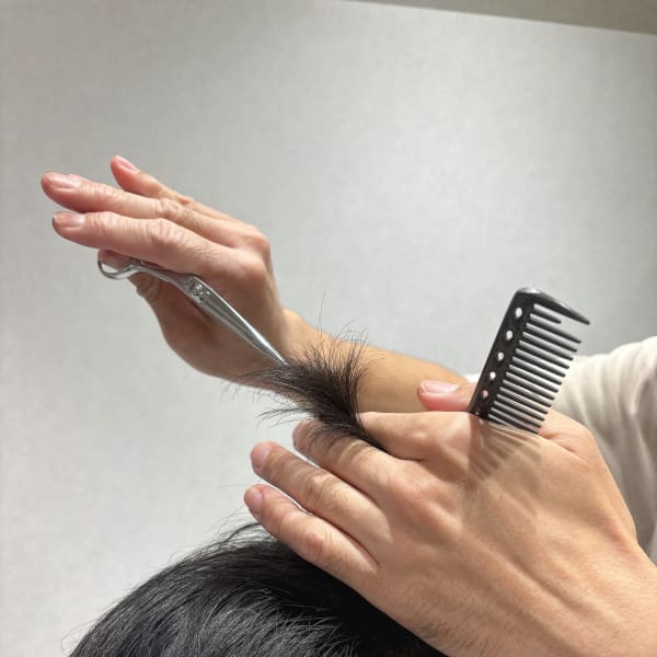 大人メンズ必見★頭髪状態を意識したメンズカットをご提供♪|Root.Lab private hairsalon
