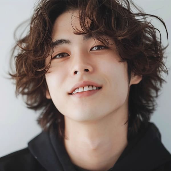 スパイラルパーマからツイスト、波巻きパーマとニュアンスパーマも得意◎|RITA HOMME