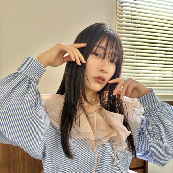 うるツヤになれる厳選トリートメントが自慢のサロン|Graph.【グラフ】立川