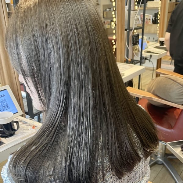 ブリーチなしで叶える透明感ナチュラルカラー[横須賀/横須賀中央/ブリーチなしカラー]|bijou amour