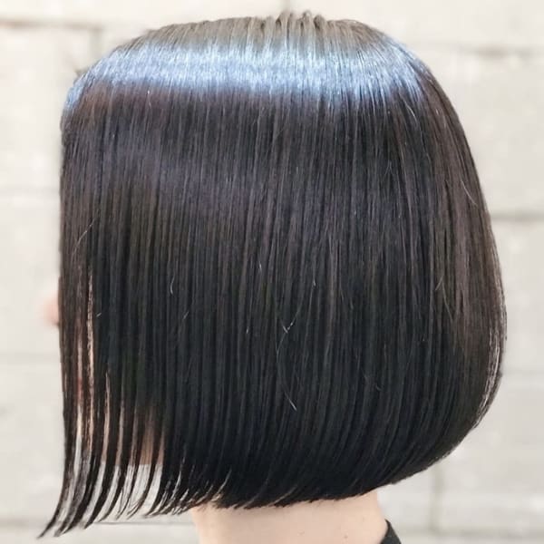 ショートヘアのカットが得意なサロン|WE RULE pivot cross