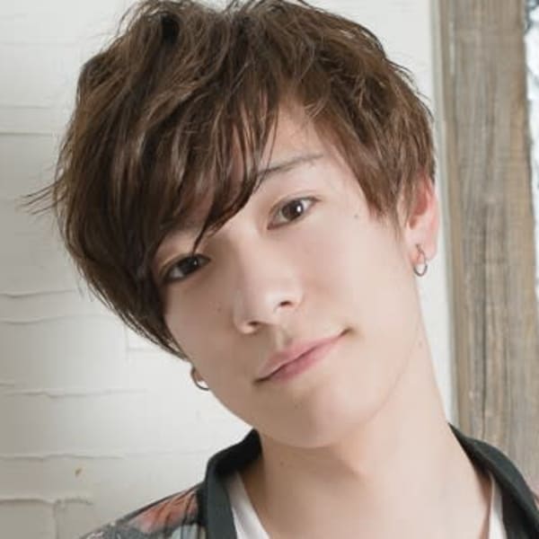 ★おしゃれ男子必見★カット+シャンプー+まゆ毛カット¥4950|【全席半個室サロン】Natural 日吉店