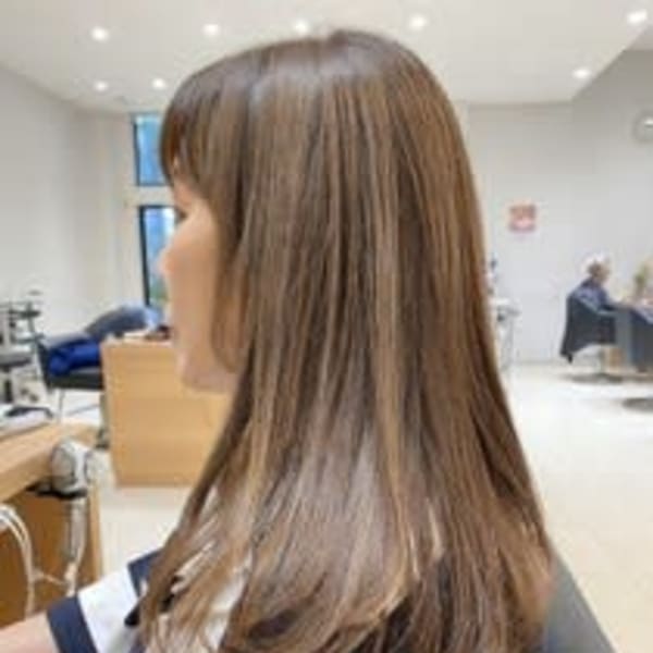 グレイカラー・白髪カバーが得意|SARA 山口店