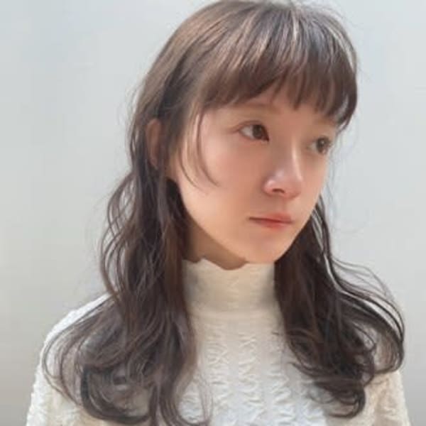 顔周りの似合わせカットが得意|SARA 徳山店