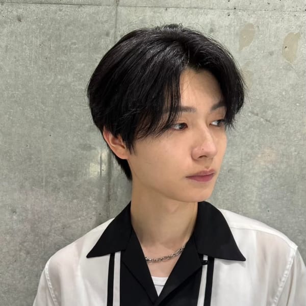 ＊＊印象を左右する眉のお手入れはプロにお任せ！＊＊|Zina 池袋 髪質改善&トリートメント&艶髪
