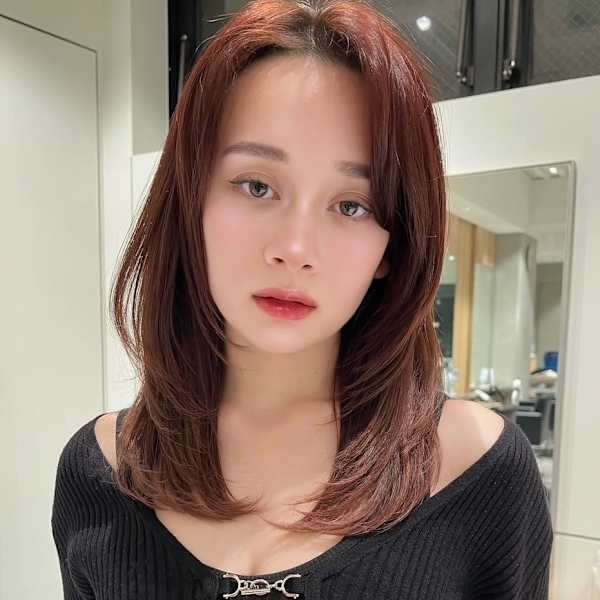 【Cut：カット】"小顔骨格補正カット"講師の圧倒的技術！ミディアム・ロングヘアのカットもおまかせ|MINX harajuku【ミンクス原宿】