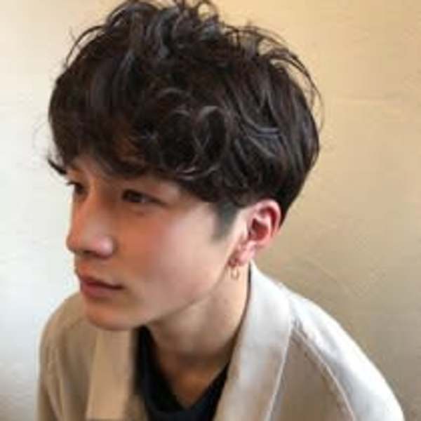 メンズカジュアルが得意|半個室型美容室 Sourire 柚須店