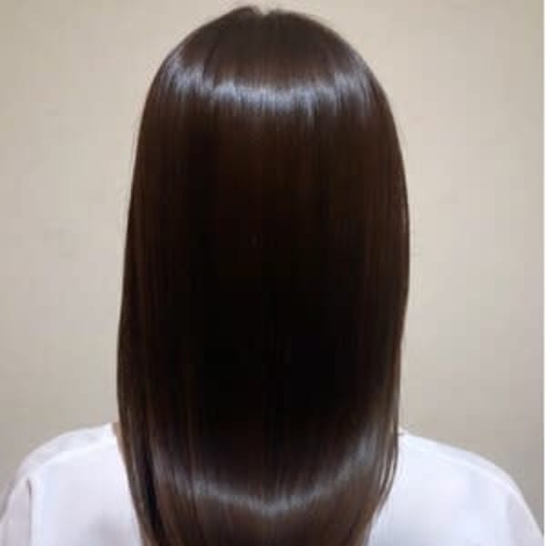 縮毛矯正・ストレートが得意|半個室 rire hair 大野城店