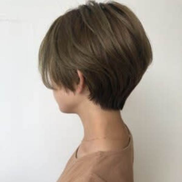 ショートヘアのカットが得意|半個室型美容室 Sourire 和白店