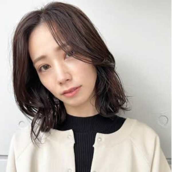 グレイカラー・白髪カバーが得意|半個室型美容室 Sourire 雑餉隈店