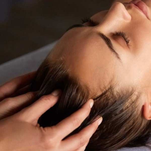 ヘアケアは頭皮から◎ゆったりとした本格ヘッドスパで頭皮環境を整え、内側から髪質改善♩|ciqi