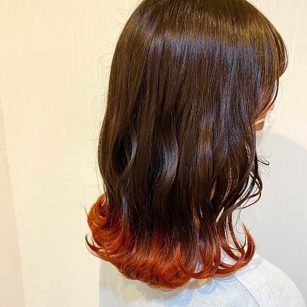 周りと差をつけるなら裾カラー☆パキッと発色の派手カラーも、ナチュラルカラーでも可愛い♪|cloud hair 北仙台店