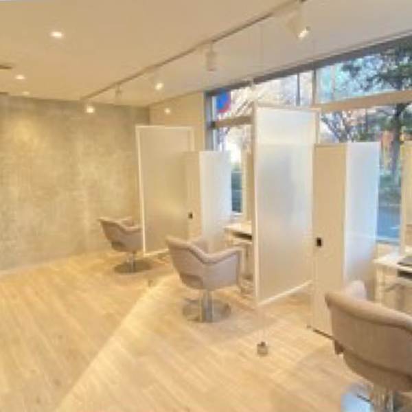 半個室のプライベート空間でいつもの自分にご褒美タイム♪|Flan hair 箱崎店