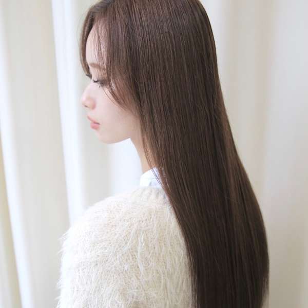 【縮毛矯正】薬剤にこだわりがあるから髪に優しい。クセ毛のお悩みを根本から断ち切る確かな技術です。|a Gland taupe【アグラントープ】