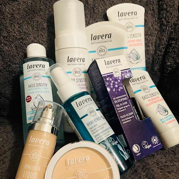 ドイツ発 オーガニックハーブコスメ【ラヴェーラ】を使っています。|aroma salon 木花咲・mokkasaku