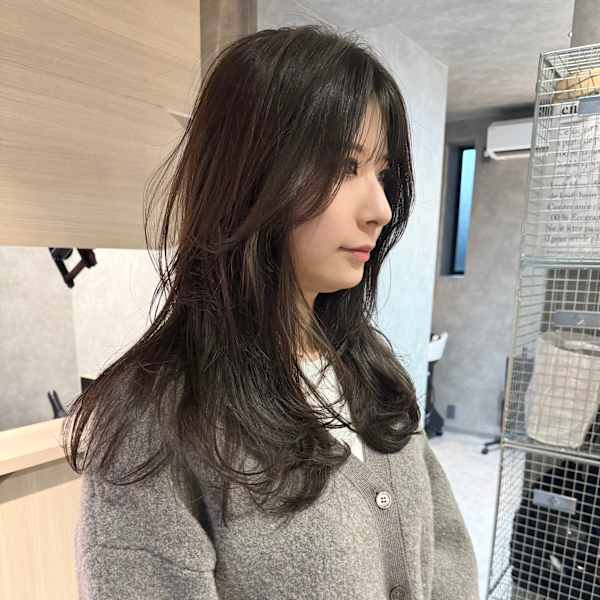 憧れの【こなれ感・垢抜け】スタイルが叶う！ 柔らかい動きが特徴の《レイヤーカット》|KUsU