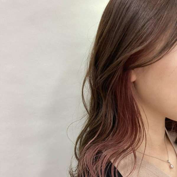 ちらっと見えるワンポイントで可愛いインナーカラー/イヤリングカラー/フェイスフレーミング|little 中野【リトル ナカノ】