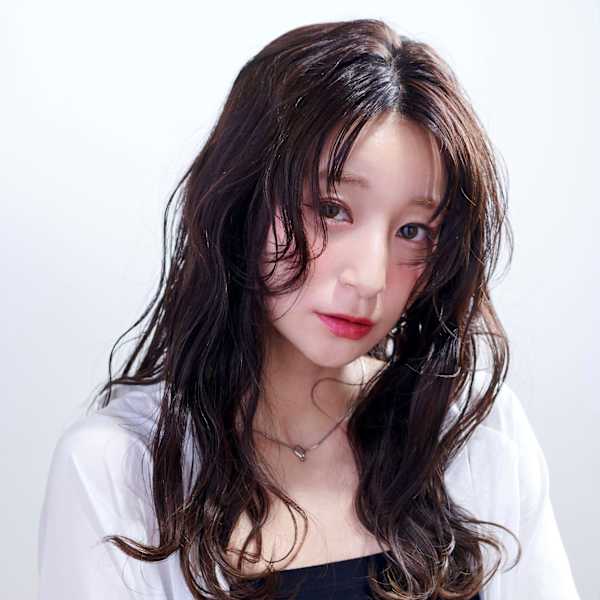 オイルが主成分の【イノアカラー】プロならではの頭皮につけないゼロテクで、１０年先も美しく|UNIX イオンレイクタウン店