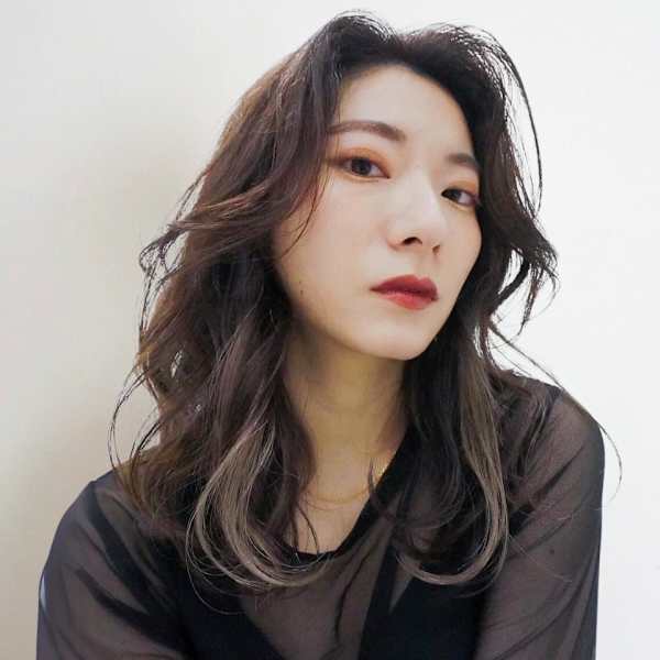 顔周りの似合わせカットが得意なサロン|Lauren¶de並木坂店【髪質改善/カラー】