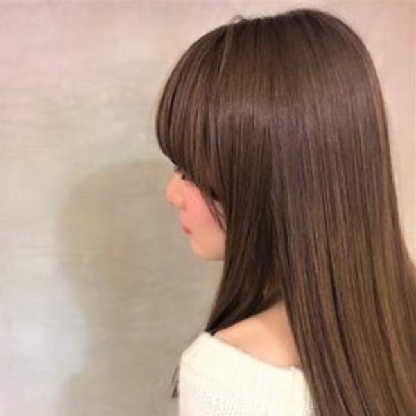 縮毛矯正・ストレートが得意|半個室型美容室 Sourire 馬出店