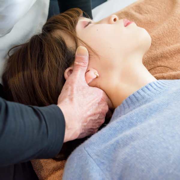 【初回限定】◎オ－ダ－メイド整体◎首肩/巻き肩/腰痛等￥7700⇒￥4980|やえざきカイロプラクティック