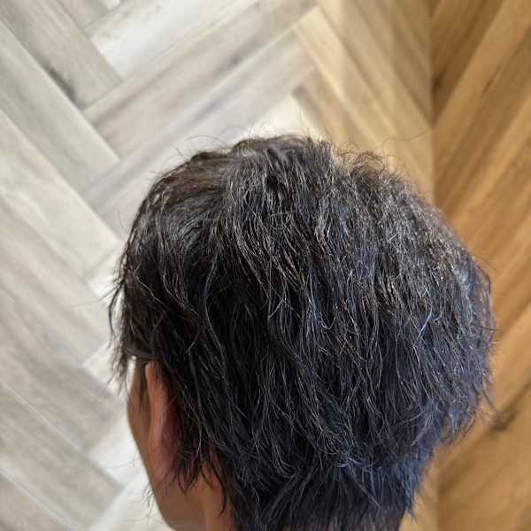 「イメージチェンジをしたい」「おしゃれな髪型にしたい」そんな方にはメンズパーマ☆|HAIR & MAKE EARTH 岩槻店