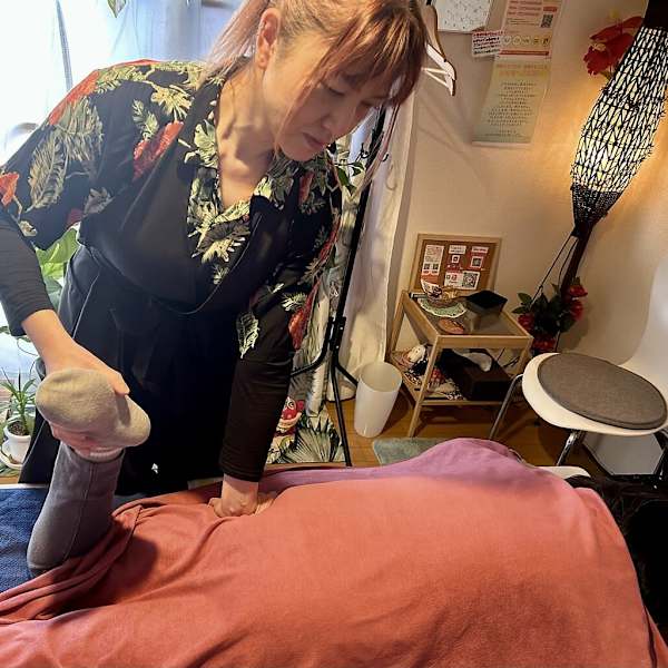【KAZUKO限定】　女性の為のフェミニンケア整体60分コース|町のホグシ屋さん