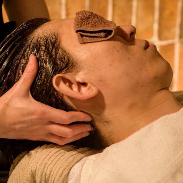 ヘッドスパが自慢のサロン|Grooming&Hair Salon SKY