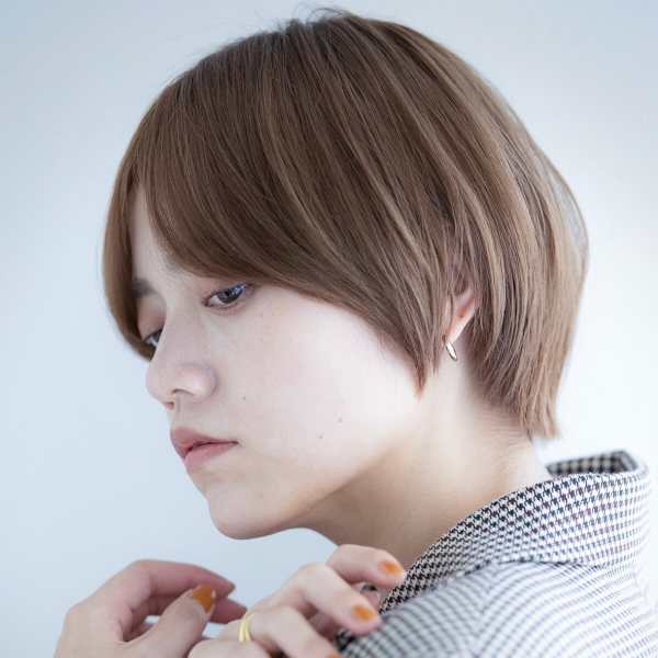 《透明感》赤みなし色素薄めcolor◆充実したデザインカラーから”似合わせ技術”であなた色に♪♪|CLEO hair international 八丁堀店