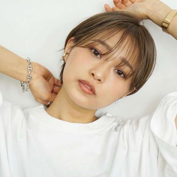 カット支持率No. 1 / 20代〜30代に大人気のトレンドサロン！|BLUET