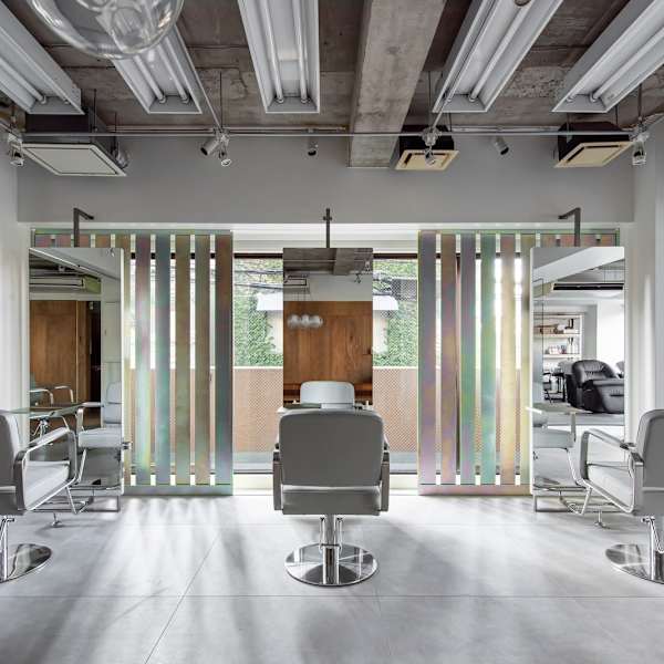 ＜＜アットホームなプライベートサロン 最寄り駅は代官山駅・恵比寿駅＞＞|collina