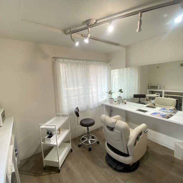 【円山公園駅4番出口徒歩1分♪】駅チカで通いやすさ◎プライベート完全個室&マンツーマン完全予約制♪|SHARON maruyama