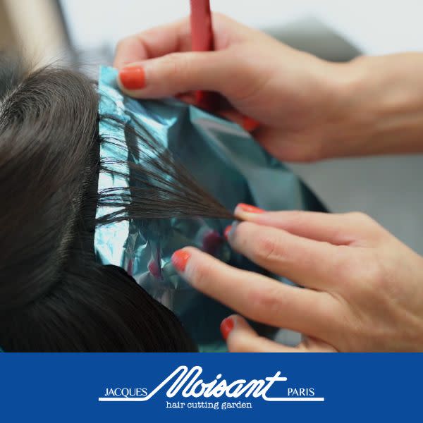 【ハイライト】透明感抜群の大人のお洒落でさりげないデザインを|ヘアーカッティングガーデン ジャック・モアザン 松山店