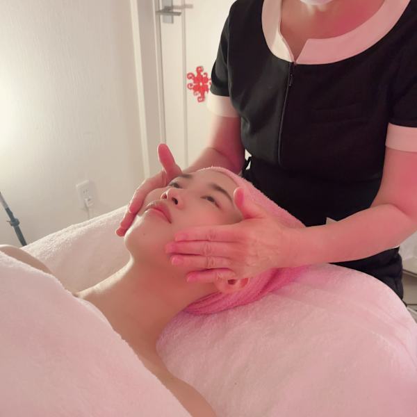 エステ歴20年の技術や知識|メナードフェイシャルサロン ミルワール