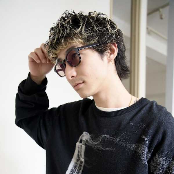 【メンズパーマ】ツイストスパイラルや波巻きパーマなど、パーマはkeshiki|keshiki大名