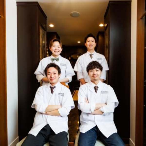 技術と笑顔であなたの魅力を引き出します。～ヒロ銀座 ヘアサロン名掛丁店一同で最高のおもてなし～|HIRO GINZAヘアサロン仙台名掛丁店