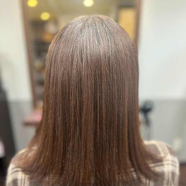 【FEEL AT HOME】 ■30～60代のオトナ女性から人気の「カット＋カラー」♪|FEEL AT HOME