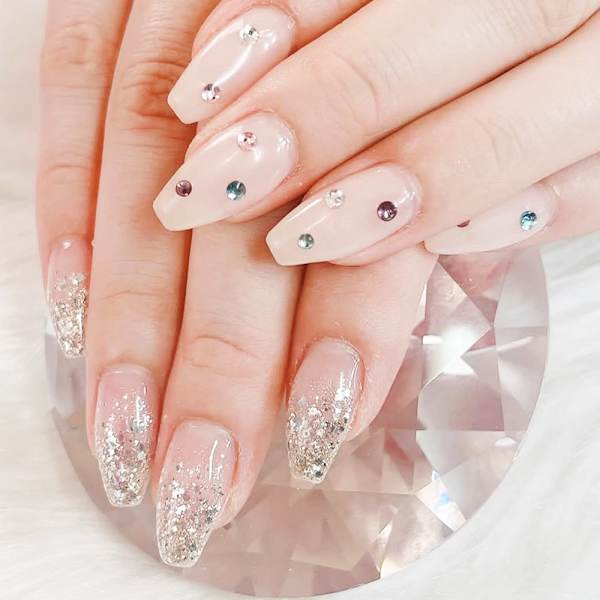 アートの種類が豊富|はあとねいる船橋薬園台店