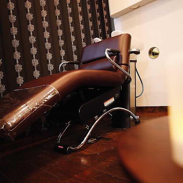 完全プライベートな空間で受けるヘッドスパ◎静けさと余白が満ちる“深いご褒美時間”を|UNE ATTACHE