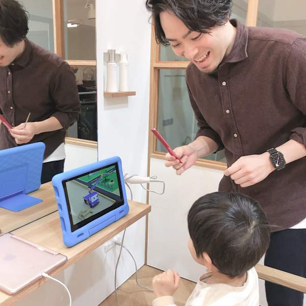 お子様同伴OKのサロン|CALMIA.，