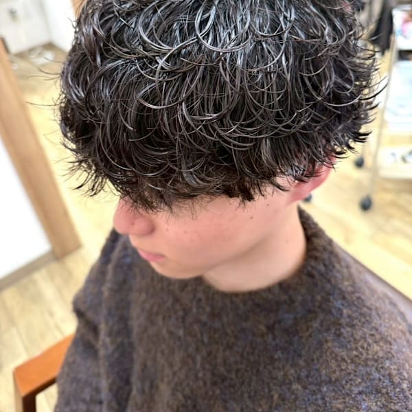 高リピート率のメンズパーマスタイル|＆Fine hair beauty 玉島店
