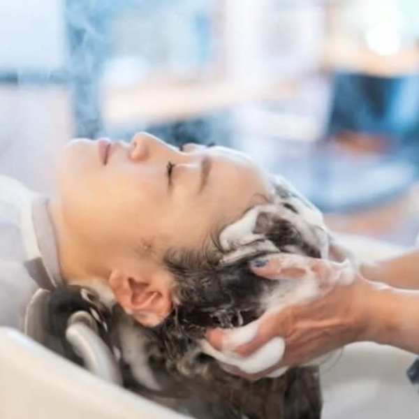 【ヘッドスパ】頭皮環境を整えて健康的な髪の土台をつくる◎肩こりや眼精疲労の解消、リラックス効果も◎|abilita 警固