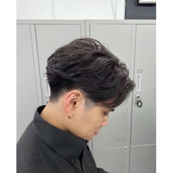 メンズにも人気【快適空間×低価格×駅近】納得の技術で『居心地いい！また通いたい！』とリピート多数！|Loe 元町店