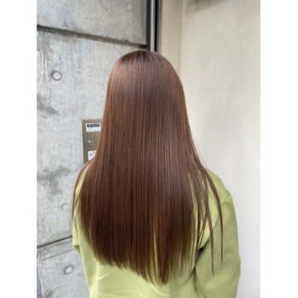 縮毛矯正、ストレートパーマ最新の薬剤【クオライン】でダメージレスで自然な柔らかい質感に！|BASSA 久米川店