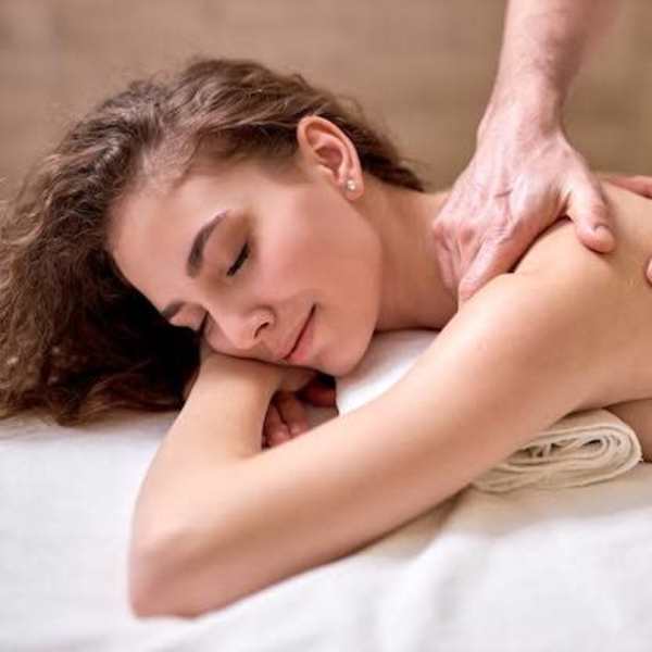 ★経験豊富なメンズセラピスト★男性セラピストによる★オイルマッサージ★リンパマッサージ|メンズセラピスト 男性セラピスト オイルマッサージ リンパマッサージ 池袋大塚 ＆Natural