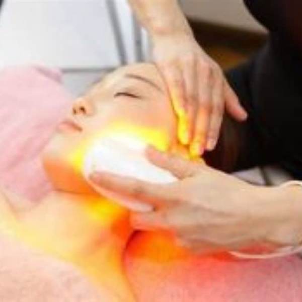 シワ/しみ/ハリ/化粧のりが気になる方へ|おうちサロン しゅろ