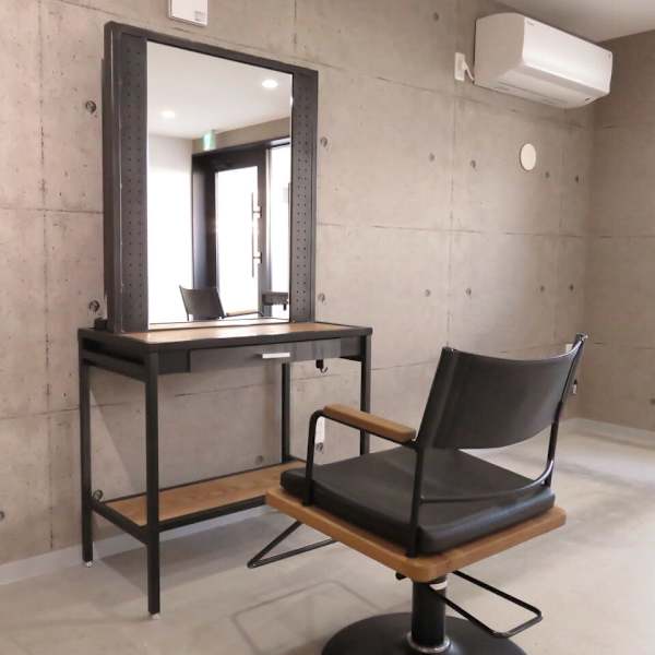 お洒落を楽しむ大人女性へ！トレンド感あるスタイルと再現性の高い丁寧なカット★|hair make LALA